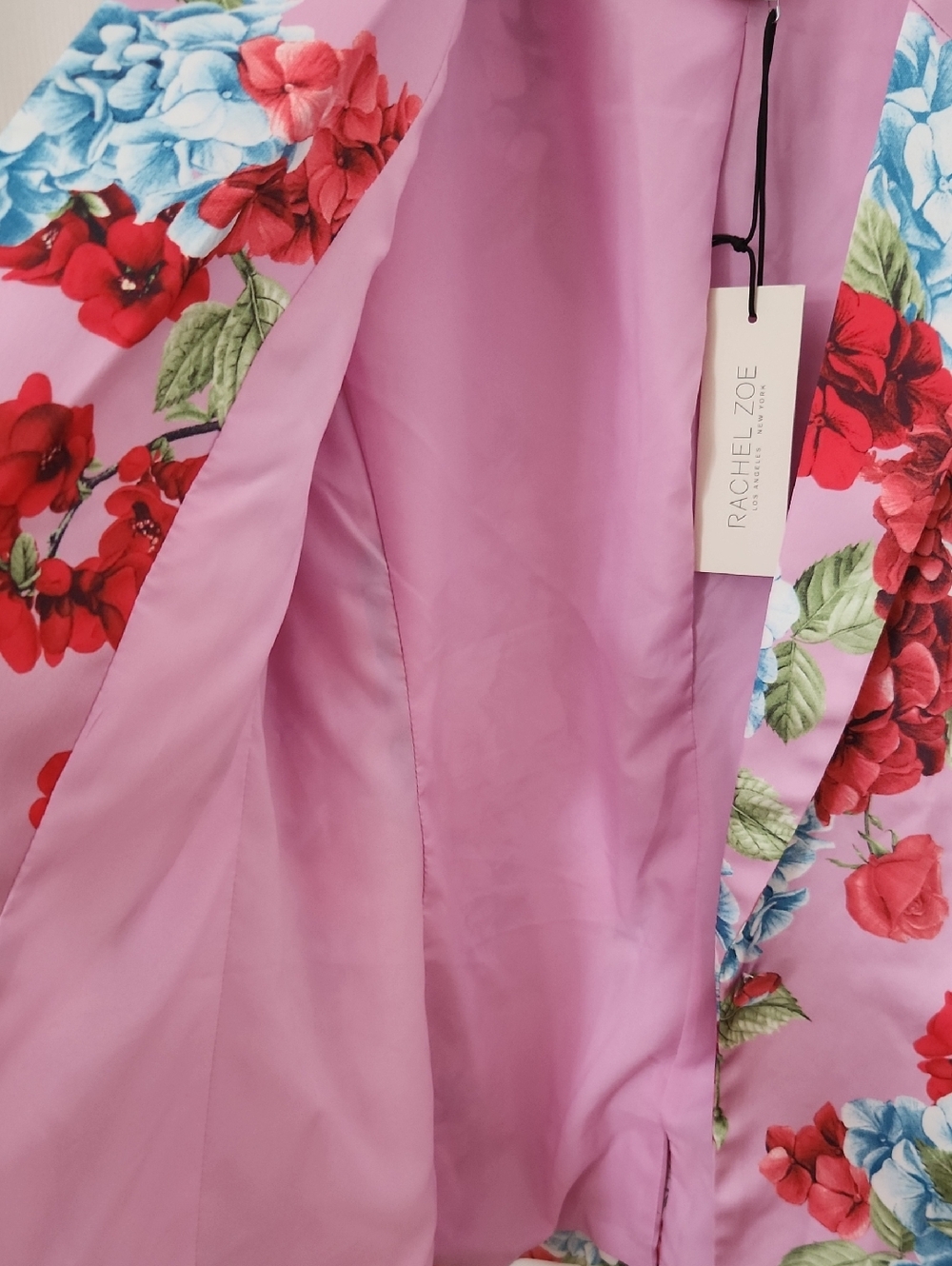 Beautiful Pink Floral Blazer - Picture 5 of 8